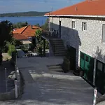 With Parking Space - Hvar - 8802 Apartmán