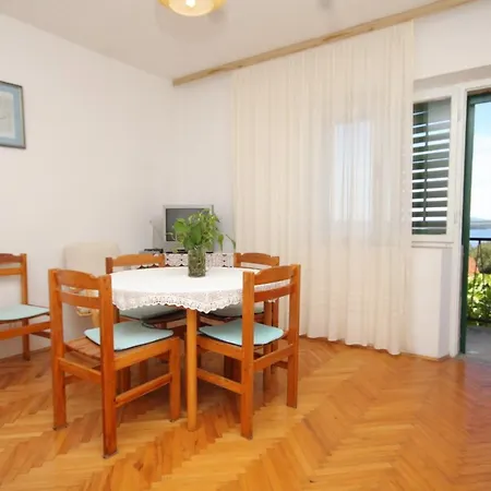 With A Parking Space Zavala, Hvar - 8802 Apartment Zavala