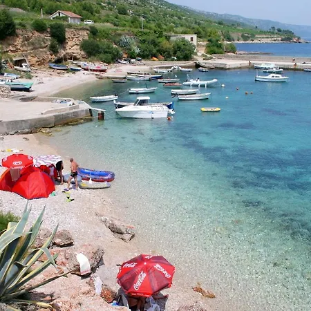 With A Parking Space Zavala, Hvar - 8802 公寓 萨瓦拉