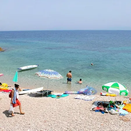 With A Parking Space Zavala, Hvar - 8802 公寓